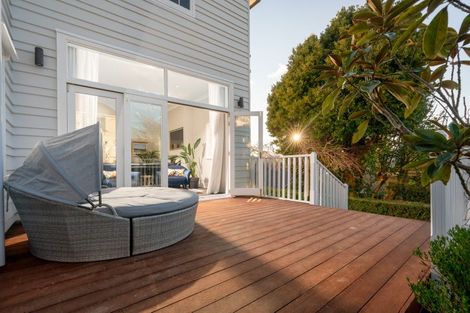 Photo of property in 49 Messines Road, Karori, Wellington, 6012