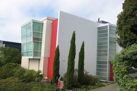 Photo of property in 10 Inverness Lane, Redcliffs, Christchurch, 8081