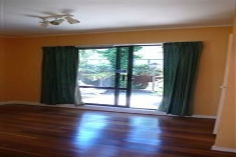 Photo of property in 41 Mappin Place, Chatswood, Auckland, 0626