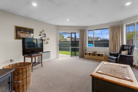 Photo of property in 63 Gladstone Road, Woodend, 7610