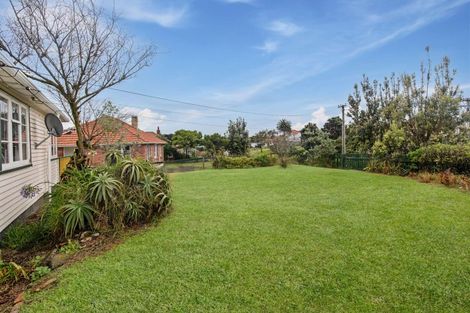 Photo of property in 81 Swiss Avenue, Gonville, Whanganui, 4501