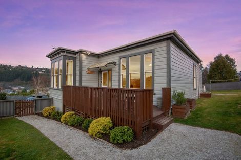 Photo of property in 43 Glenelg Street, Bradford, Dunedin, 9011