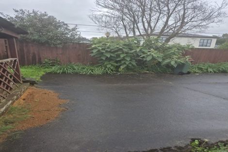 Photo of property in 2/5a Camp Road, Mount Wellington, Auckland, 1062