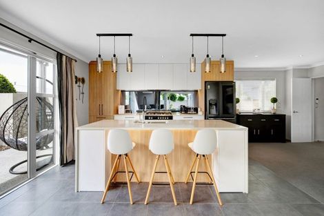 Photo of property in 83 Aston Drive, Waimairi Beach, Christchurch, 8083