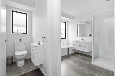 Photo of property in 30 Edgeview Crescent, Fitzroy, Hamilton, 3206