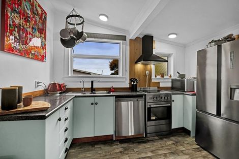 Photo of property in 29 Bedford Street, Eltham, 4322