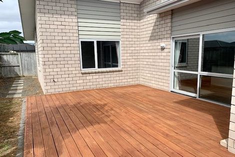 Photo of property in 16 Piwakawaka Court, Rototuna North, Hamilton, 3210