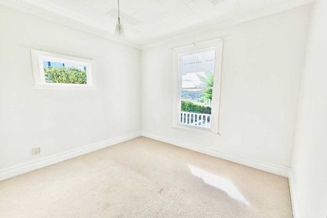 Photo of property in 17 Farley Street, Kaikorai, Dunedin, 9010