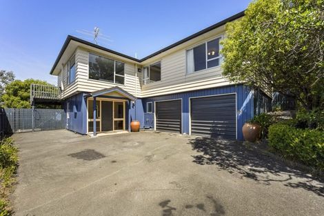 Photo of property in 13 Rajkot Terrace, Broadmeadows, Wellington, 6035