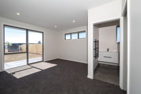 Photo of property in 6 Kelburn Place, Tinwald, Ashburton, 7700