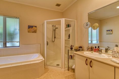 Photo of property in 17c Hetley Crescent, Taradale, Napier, 4112