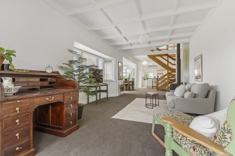 Photo of property in 4 Crossley Street, Katikati, 3129