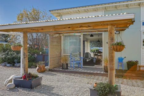 Photo of property in 33b Romilly Street, Westport, 7825