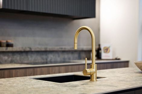 Photo of property in 18 Taurus Lane, Jacks Point, 9371