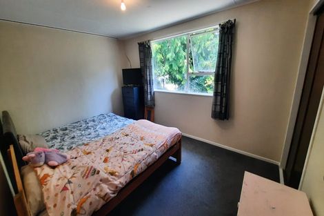 Photo of property in 16 Halsey Street, Clinton, 9534