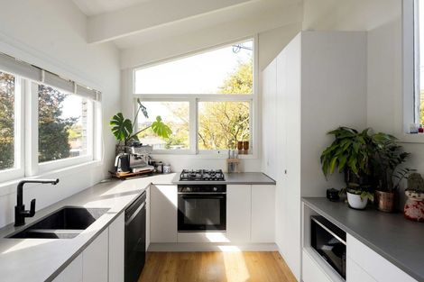 Photo of property in 178 Whatawhata Road, Dinsdale, Hamilton, 3204