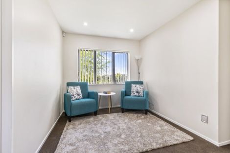 Photo of property in 15c Omana Road, Papatoetoe, Auckland, 2025