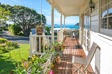 Photo of property in 202 Paku Drive, Tairua, 3508