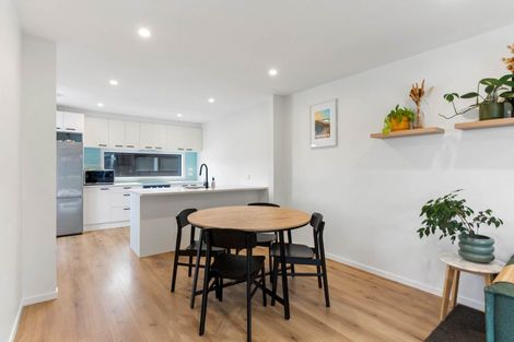 Photo of property in 1b Stott Avenue, Birkdale, Auckland, 0626