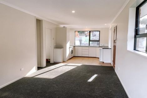 Photo of property in 32 Tomkins Street, Green Island, Dunedin, 9018