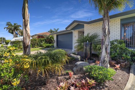 Photo of property in 2 Melia Place, Mount Maunganui, 3116