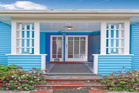 Photo of property in 4 Ryburn Road, Mount Wellington, Auckland, 1062