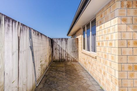 Photo of property in 2d Burrows Place, Frankton, Hamilton, 3204