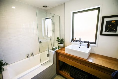 Photo of property in 97 Plantation Road, Wanaka, 9305