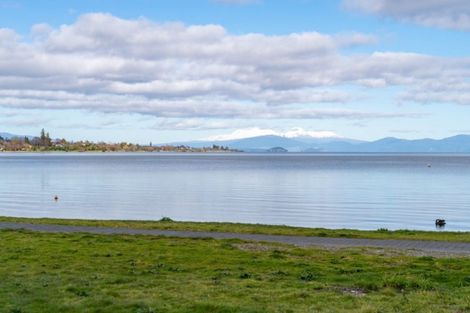 Photo of property in 175b Lake Terrace, Hilltop, Taupo, 3330