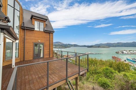 Photo of property in 30 Gilmour Terrace, Lyttelton, 8082