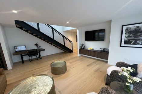 Photo of property in 1b Taunton Green, Papanui, Christchurch, 8052