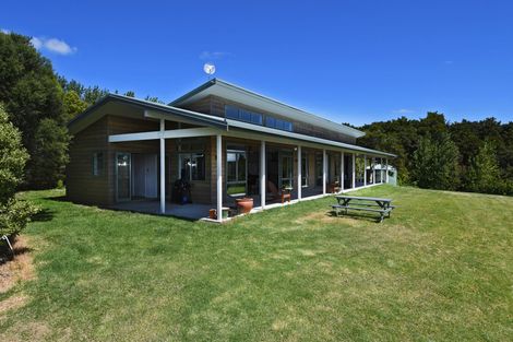 Photo of property in 107 Jumna Road, Maungaturoto, 0587