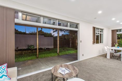 Photo of property in 7c Clearwater Cove, West Harbour, Auckland, 0618