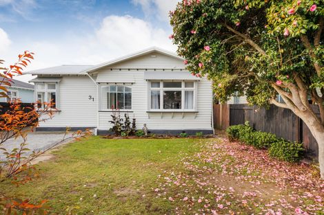 Photo of property in 31 Lombard Street, Palmerston North, 4410