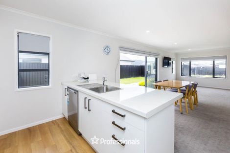 Photo of property in 36 Filmer Crescent, Wallaceville, Upper Hutt, 5018