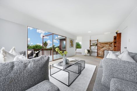 Photo of property in 73 Rimu Street, New Lynn, Auckland, 0600