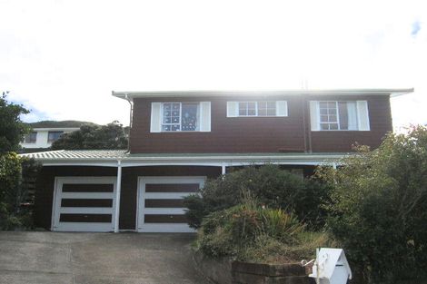 Photo of property in 1 Epping Grove, Karori, Wellington, 6012
