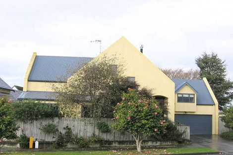 Photo of property in 1 Tasman Place, Hokowhitu, Palmerston North, 4410