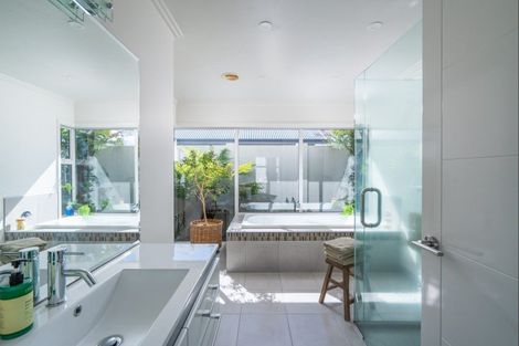 Photo of property in 148 Victory Drive, Wharewaka, Taupo, 3330