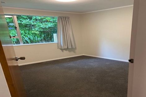 Photo of property in 12 Harland Street, Brooklyn, Wellington, 6021