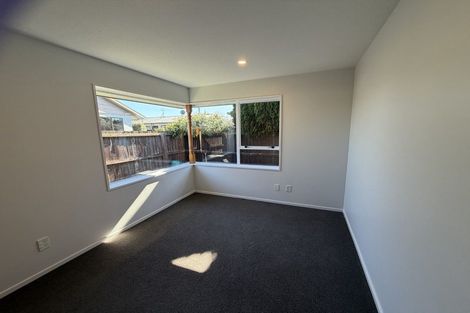 Photo of property in 3/57 Tyrone Street, Belfast, Christchurch, 8051