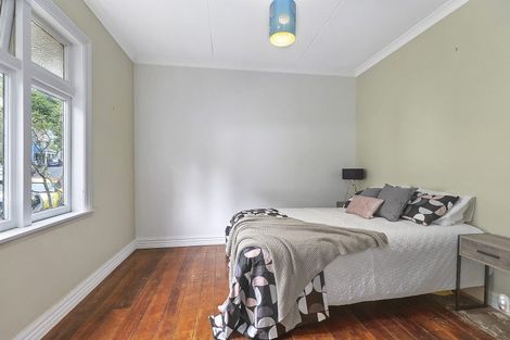 Photo of property in 32 Holloway Road, Aro Valley, Wellington, 6021