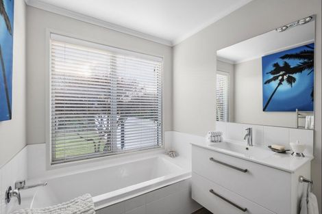 Photo of property in 29 Jarrett Terrace, Leamington, Cambridge, 3432