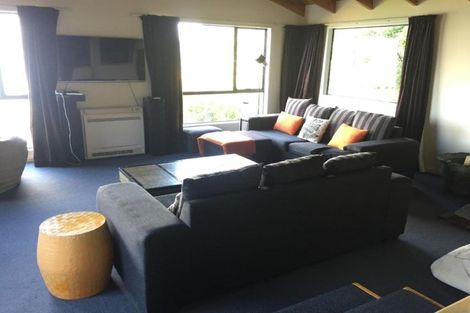 Photo of property in 7 Mckerrow Place, Sunshine Bay, Queenstown, 9300