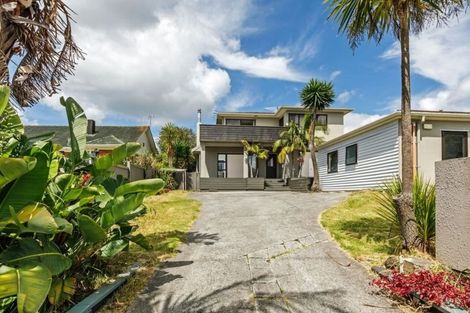 Photo of property in 1/36 Quebec Road, Milford, Auckland, 0620