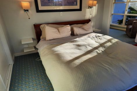 Photo of property in 1/40 East Coast Road, Milford, Auckland, 0620