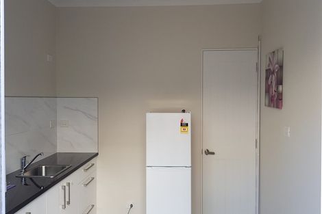 Photo of property in 3 Veneta Close, Flat Bush, Auckland, 2019