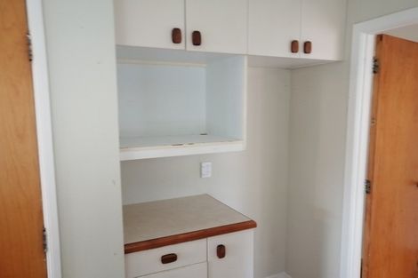 Photo of property in 2/8 Sunburst Street, Papakura, 2110