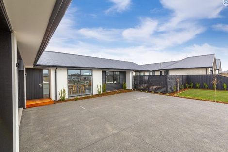 Photo of property in 12 Harrison Drive, Tikipunga, 0112