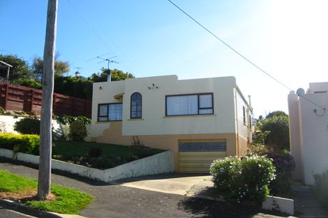 Photo of property in 92 Oakwood Avenue, Maryhill, Dunedin, 9011